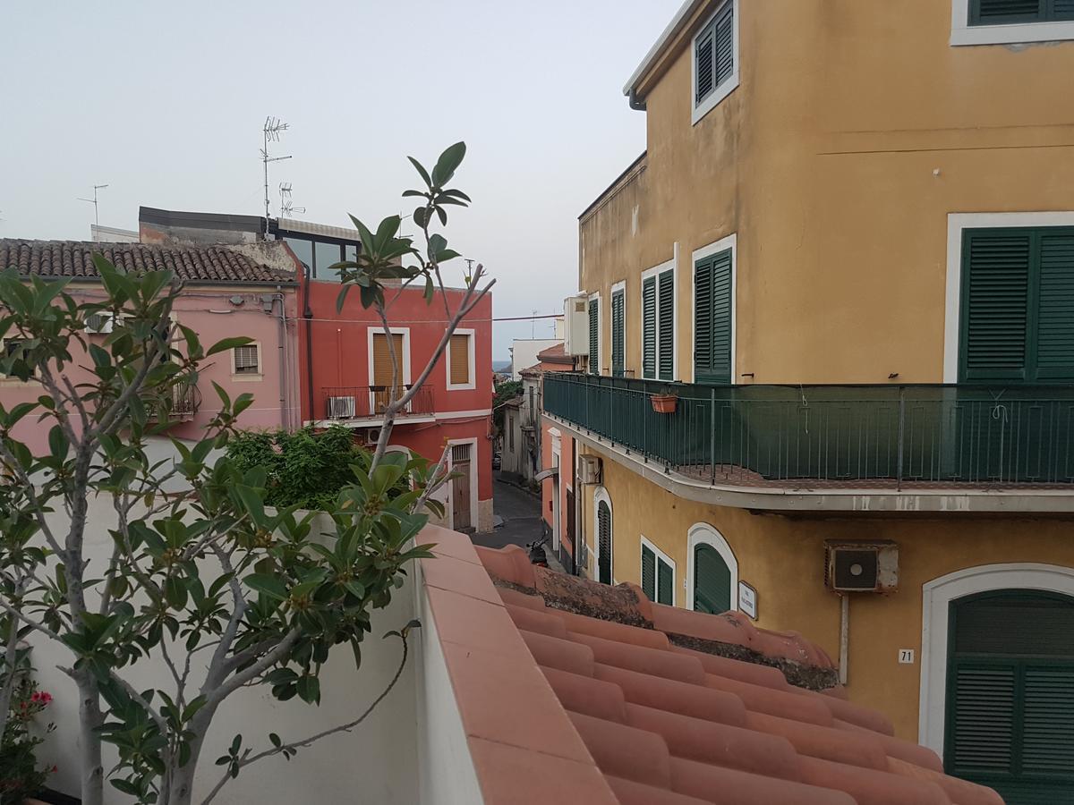 Hotel Borgo Marinaro Aci Castello Esterno foto